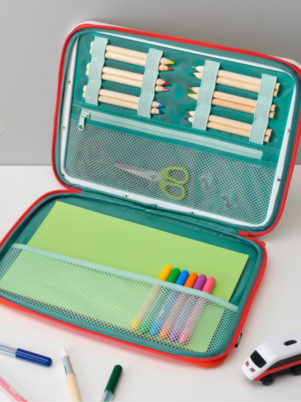 IKEA Portable Travel Drawing Case